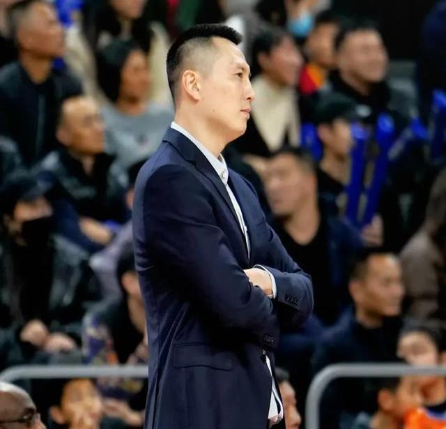 柏林联队球员领衔表现，大胜对手掀起连胜的简单介绍